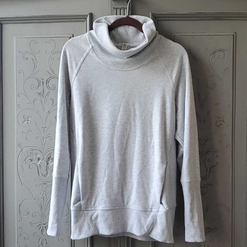 Lululemon Light Heather Gray Pullover Sweater